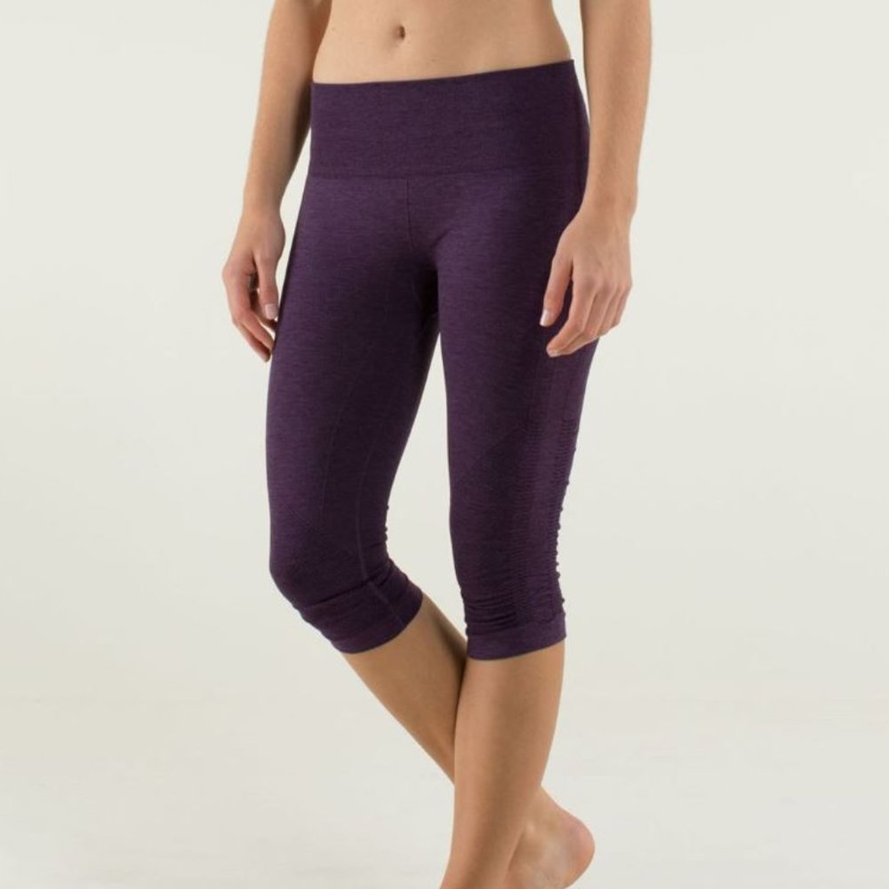 Lululemon In The Flow Crop II Heathered Deep Zinfandel